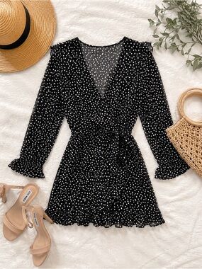 Women’s Black Polka Dot V-Neck Jumper